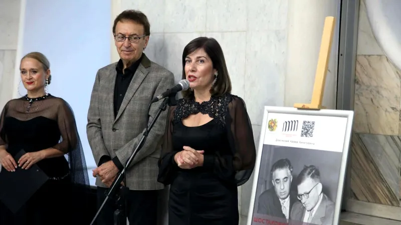 La tournée concertante du trio Khachatryan se poursuit en Russie.