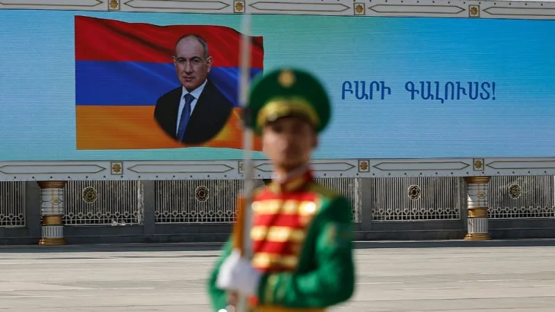 Премьер-министр совершил визит в Туркменистан.